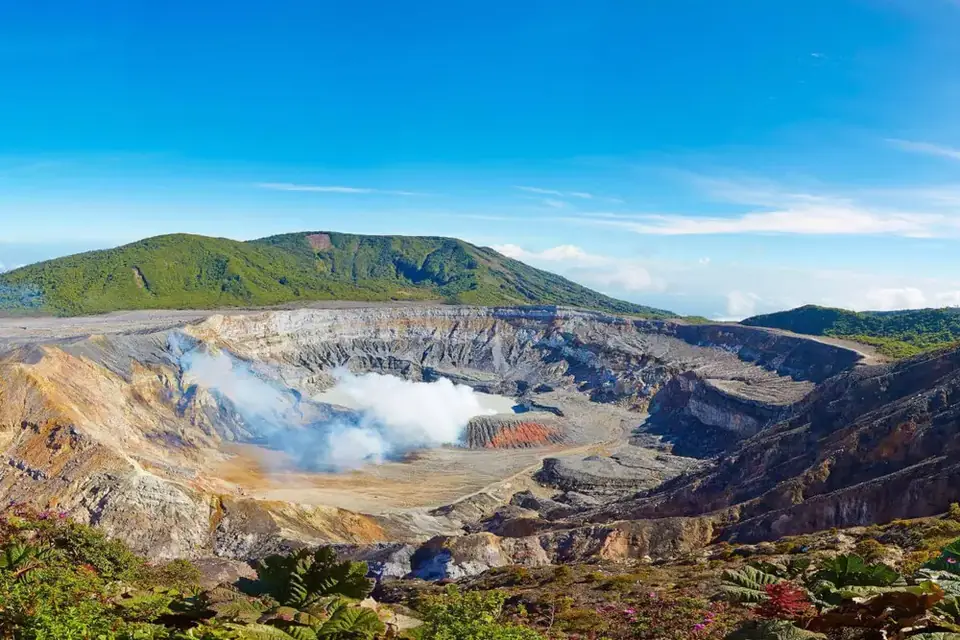 Poás Volcano, La Paz Waterfalls & Coffee